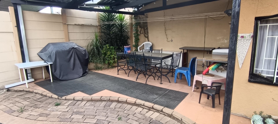 4 Bedroom Property for Sale in Albertville Gauteng