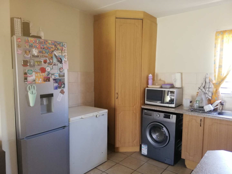 2 Bedroom Property for Sale in Birchleigh Gauteng