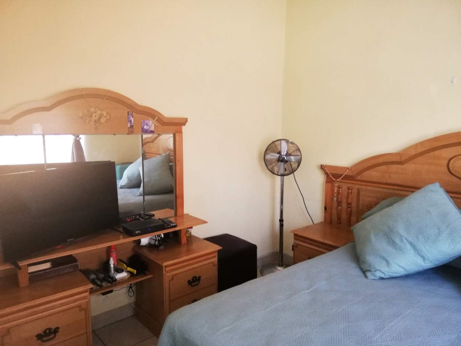 2 Bedroom Property for Sale in Birchleigh Gauteng