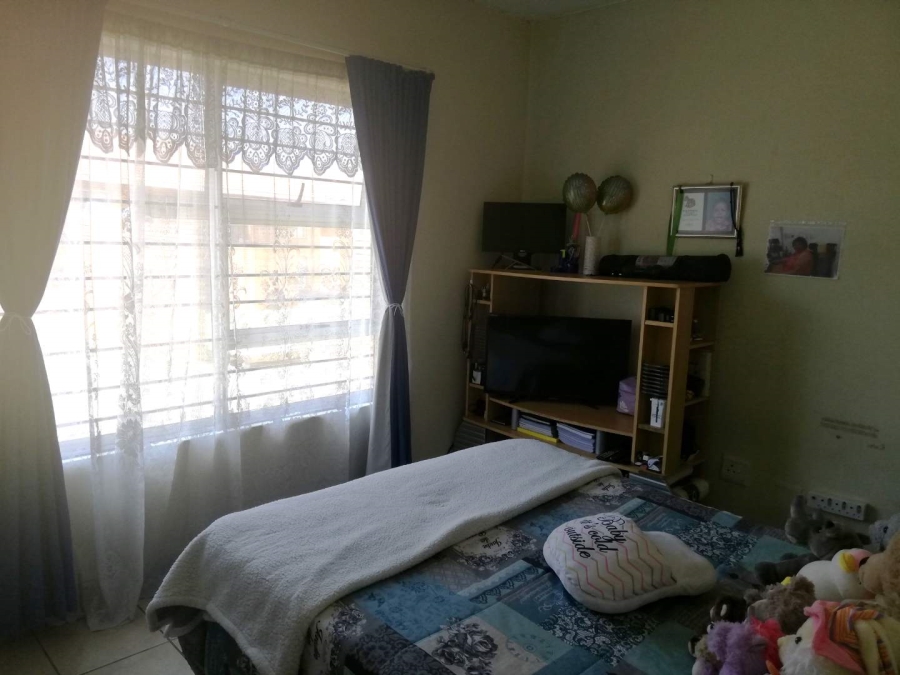 2 Bedroom Property for Sale in Birchleigh Gauteng