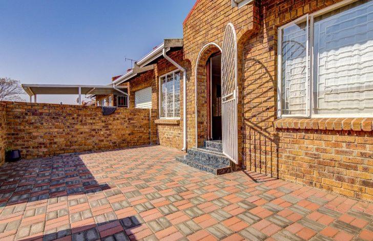 2 Bedroom Property for Sale in Norkem Park Gauteng