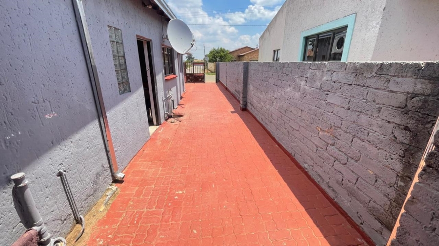 3 Bedroom Property for Sale in Orange Farm Gauteng