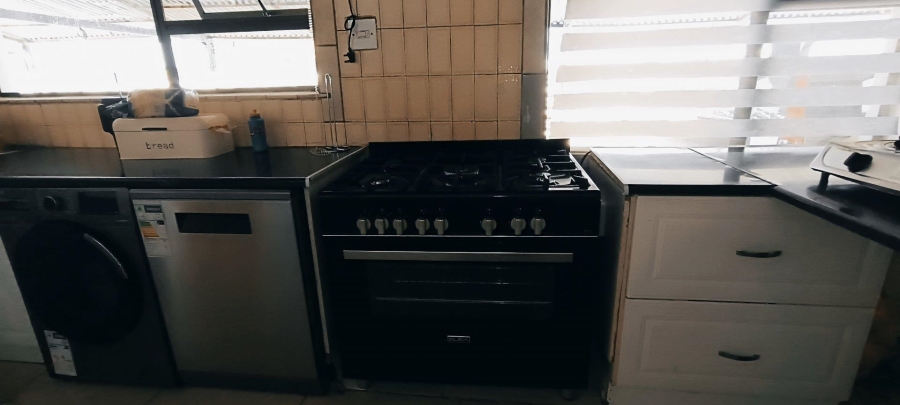 5 Bedroom Property for Sale in Kempton Park West Gauteng