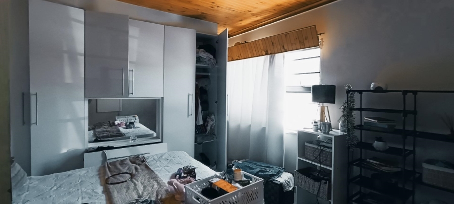 5 Bedroom Property for Sale in Kempton Park West Gauteng