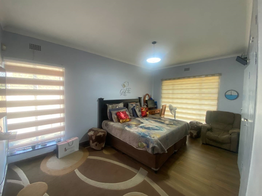 4 Bedroom Property for Sale in Gallo Manor Gauteng