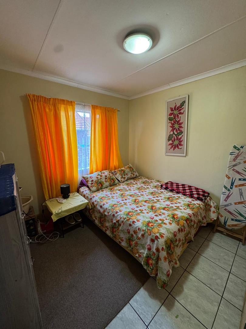 3 Bedroom Property for Sale in Die Hoewes Gauteng