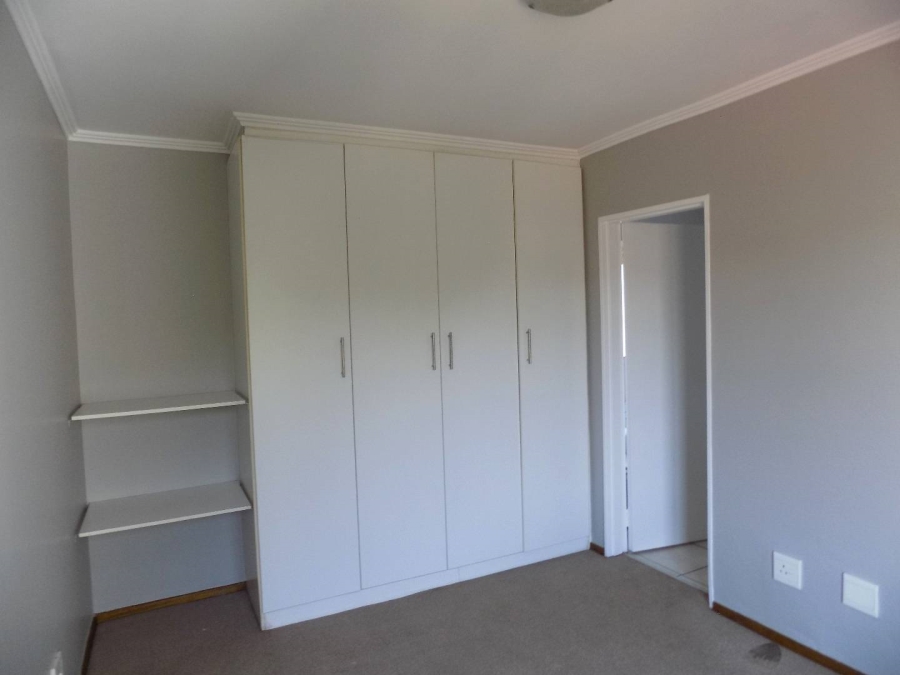 To Let 2 Bedroom Property for Rent in Rivonia Gauteng