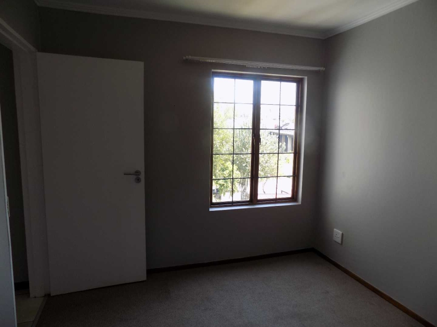 To Let 2 Bedroom Property for Rent in Rivonia Gauteng