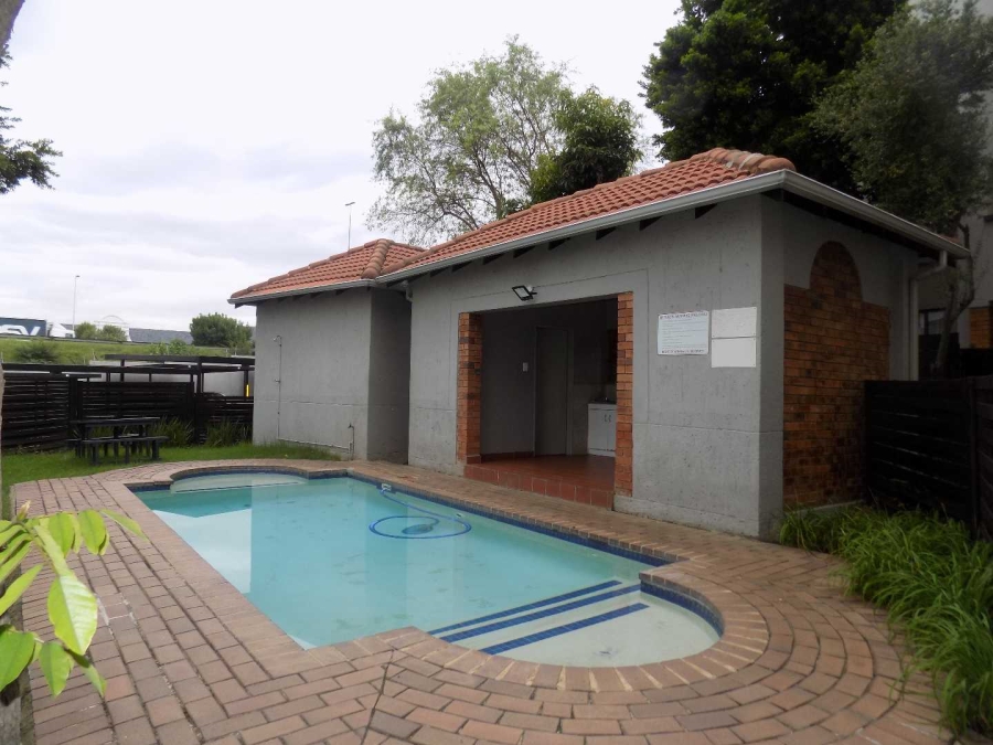 To Let 2 Bedroom Property for Rent in Rivonia Gauteng