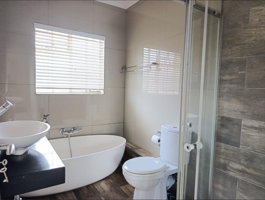 2 Bedroom Property for Sale in New Redruth Gauteng