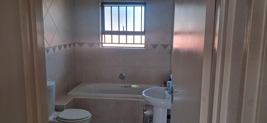 2 Bedroom Property for Sale in Alberton North Gauteng