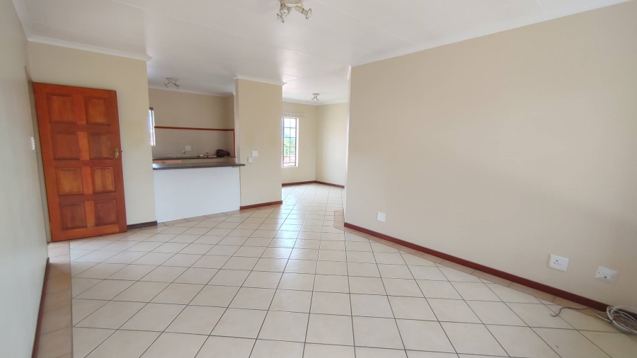 2 Bedroom Property for Sale in Die Hoewes Gauteng