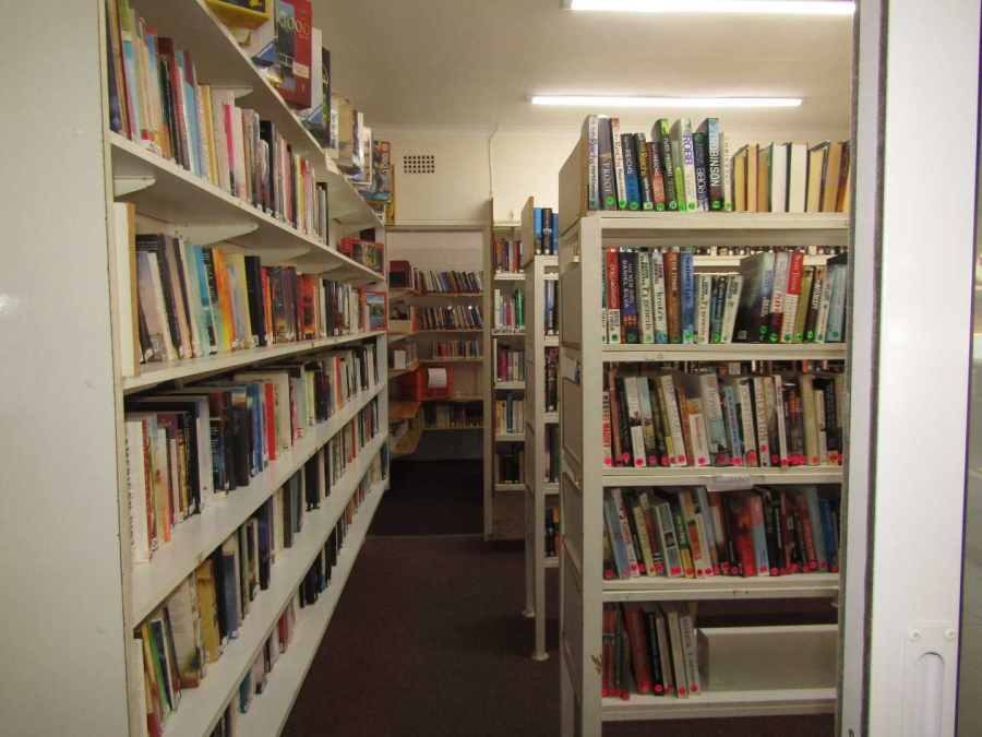 2 Bedroom Property for Sale in Helderkruin Gauteng