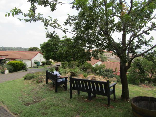 2 Bedroom Property for Sale in Helderkruin Gauteng