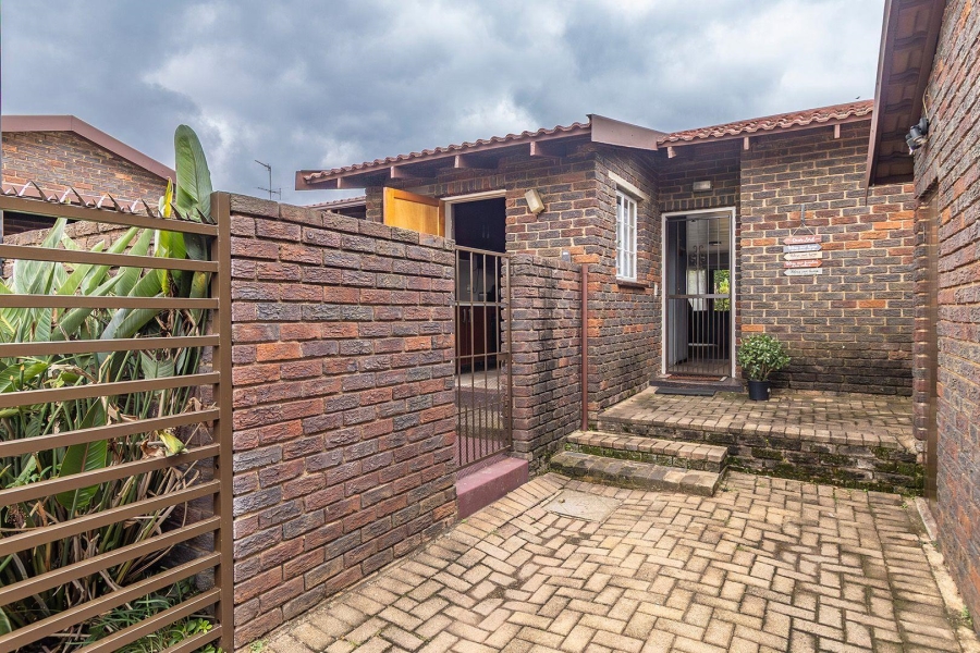 2 Bedroom Property for Sale in Randpark Ridge Gauteng