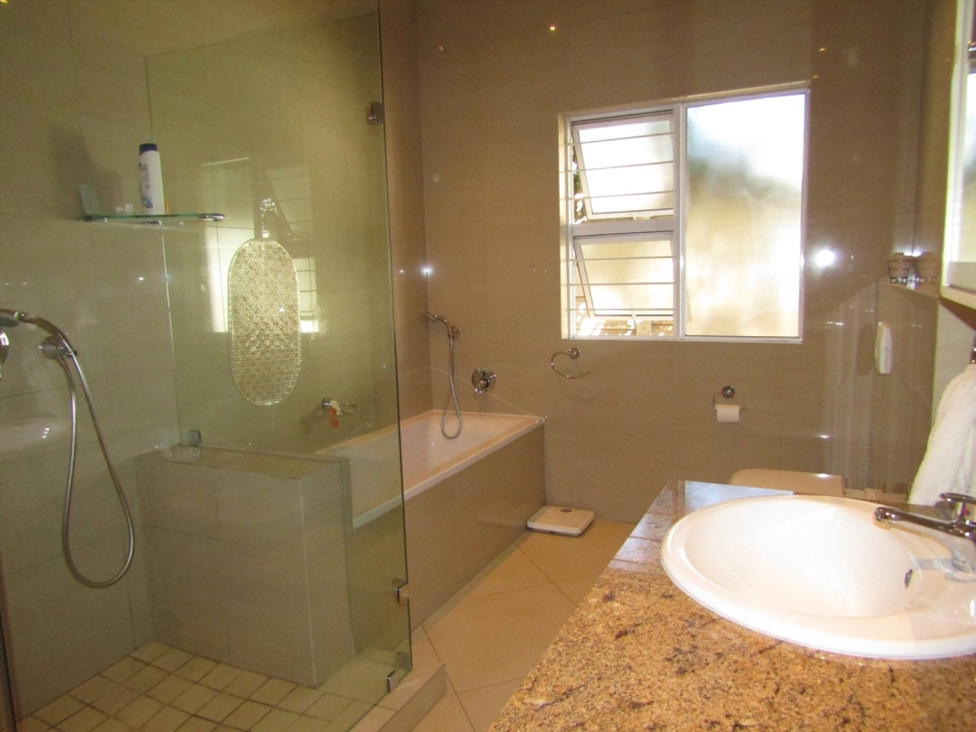 2 Bedroom Property for Sale in Glenhazel Gauteng