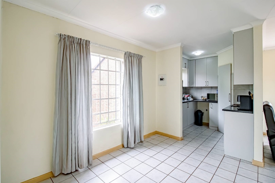 2 Bedroom Property for Sale in Highveld Gauteng