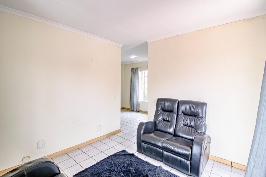 2 Bedroom Property for Sale in Highveld Gauteng