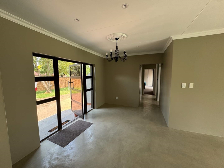 3 Bedroom Property for Sale in Brackenhurst Gauteng