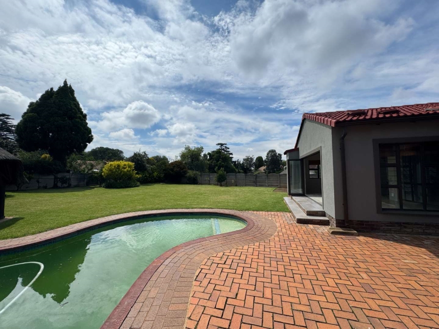 3 Bedroom Property for Sale in Brackenhurst Gauteng