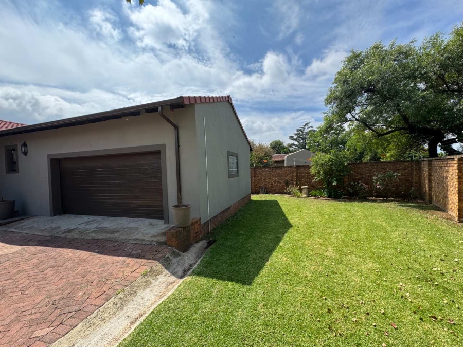 3 Bedroom Property for Sale in Brackenhurst Gauteng