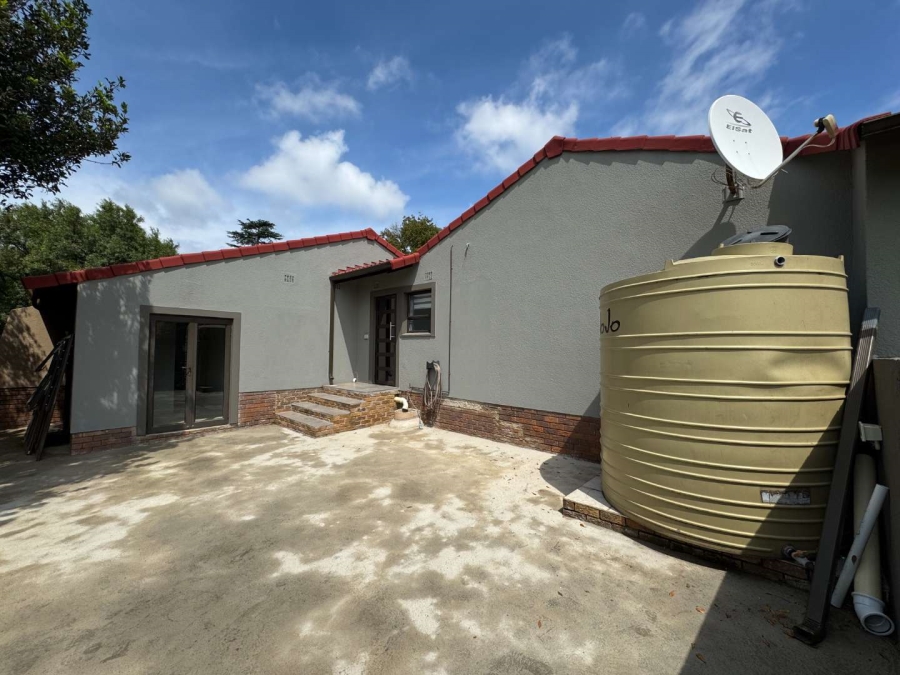 3 Bedroom Property for Sale in Brackenhurst Gauteng