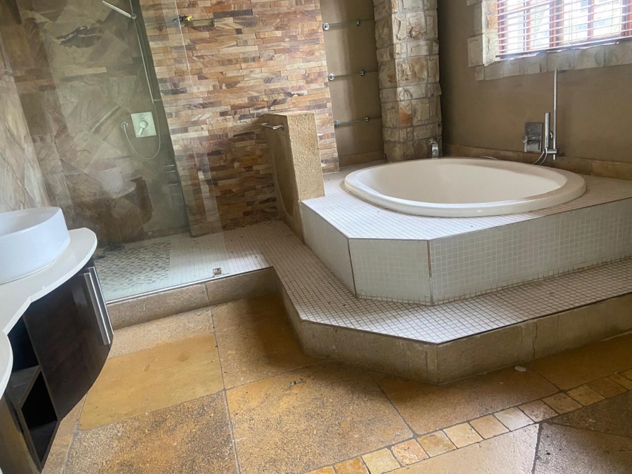 4 Bedroom Property for Sale in Sundowner Gauteng