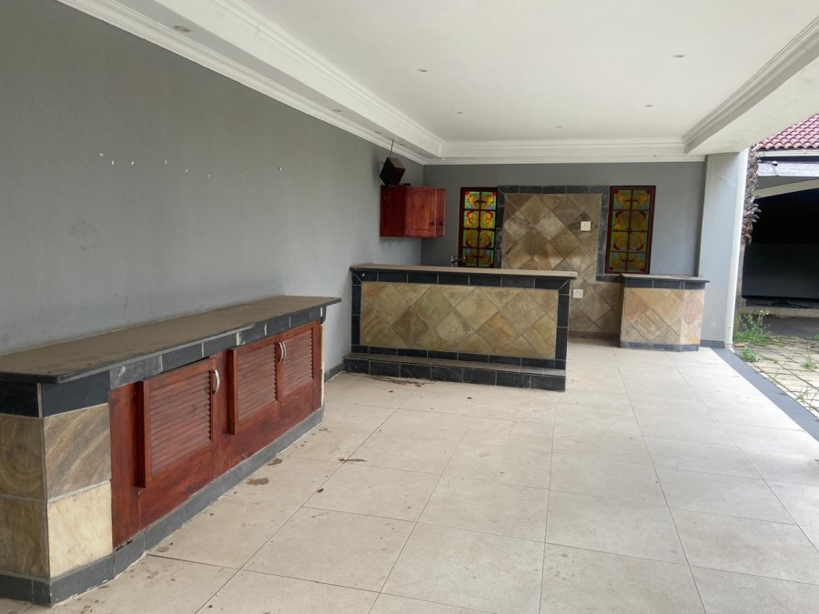 4 Bedroom Property for Sale in Sundowner Gauteng