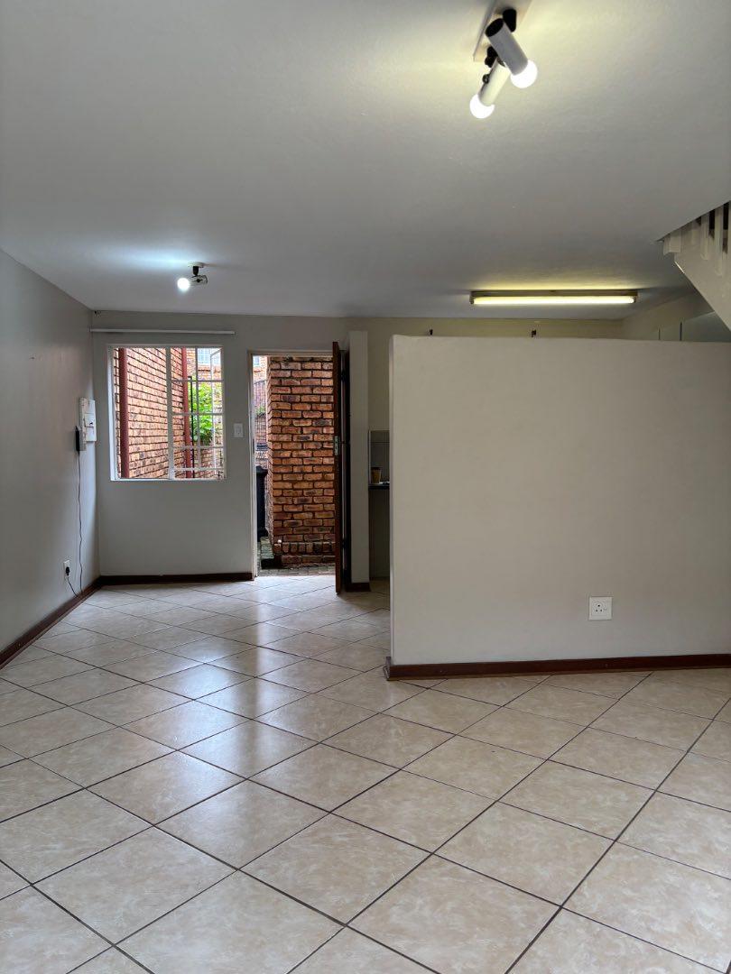 2 Bedroom Property for Sale in Moreleta Park Gauteng