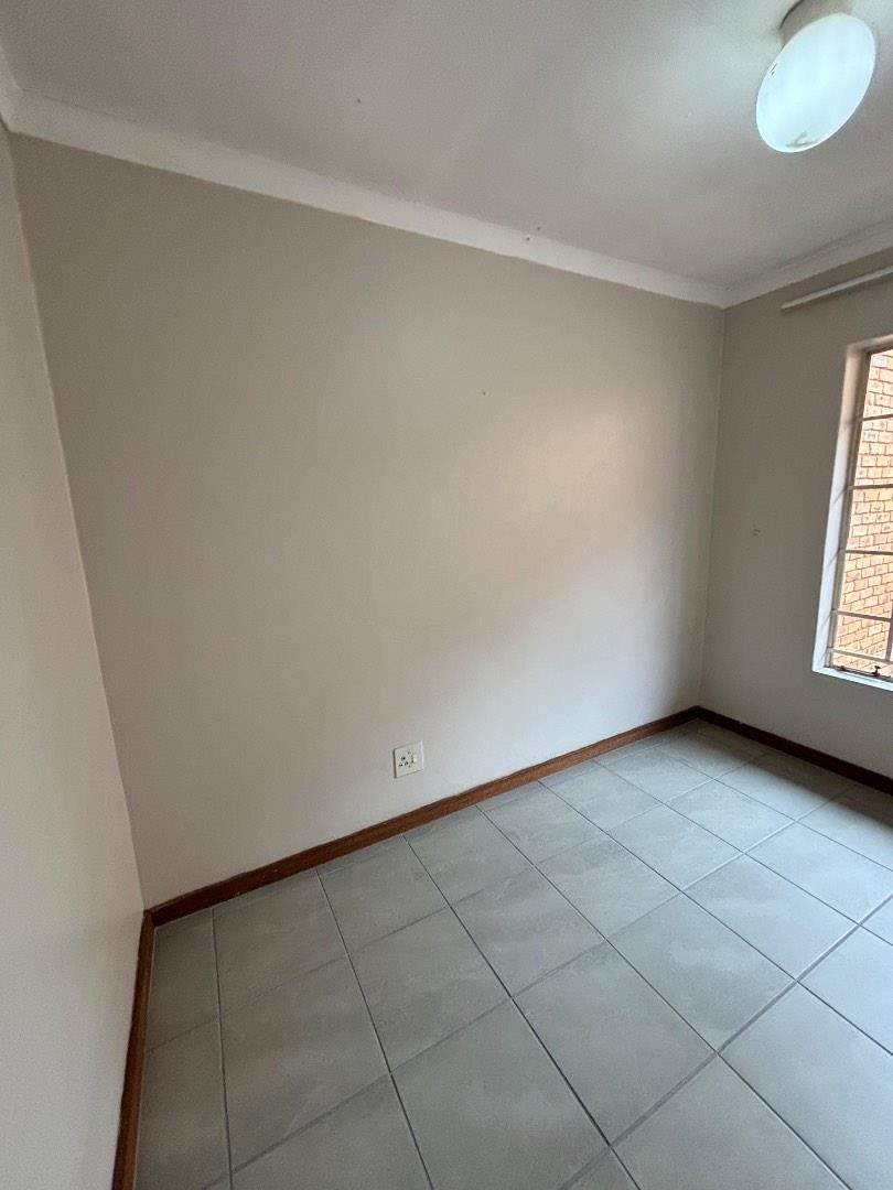 2 Bedroom Property for Sale in Moreleta Park Gauteng