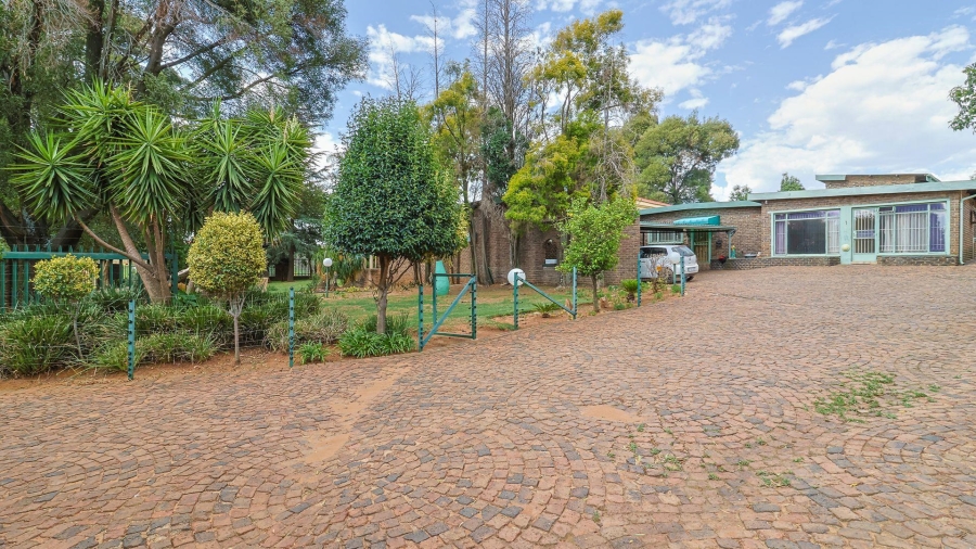 3 Bedroom Property for Sale in Mogale City Gauteng