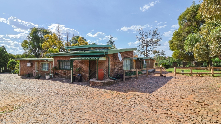 3 Bedroom Property for Sale in Mogale City Gauteng