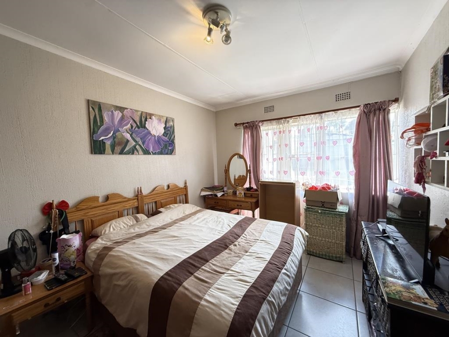 3 Bedroom Property for Sale in Constantia Kloof Gauteng