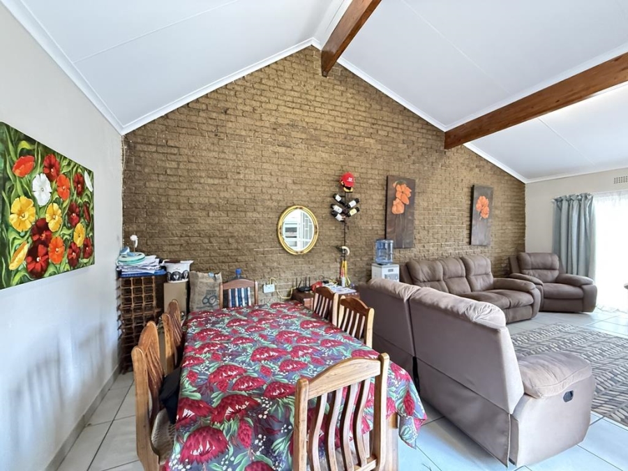 3 Bedroom Property for Sale in Constantia Kloof Gauteng