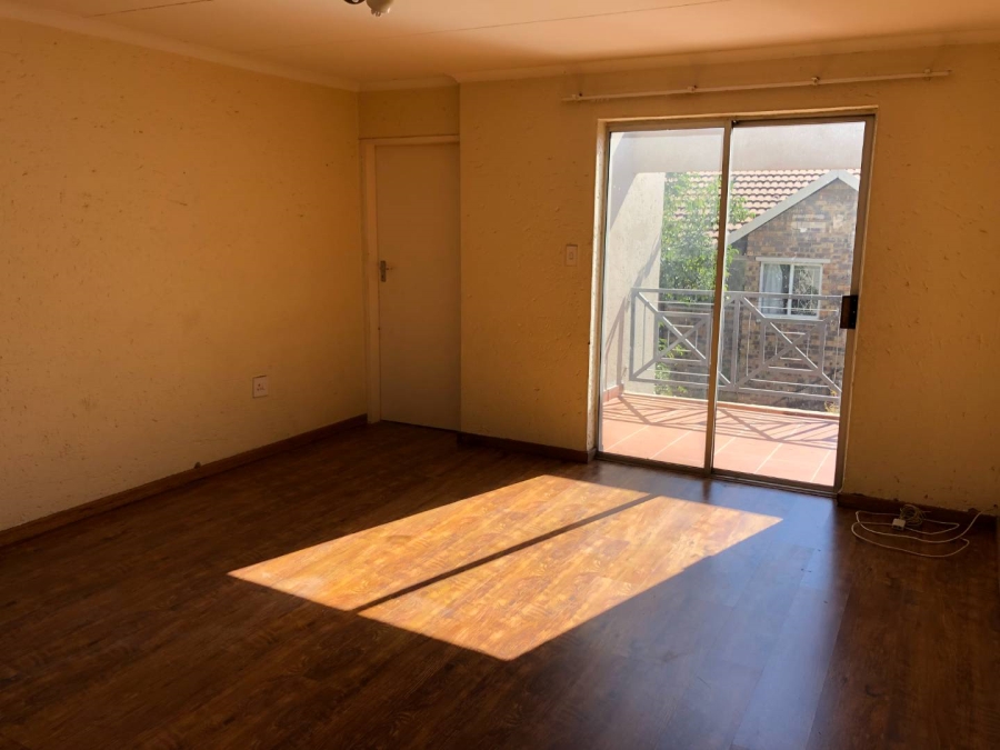 1 Bedroom Property for Sale in Ferndale Gauteng