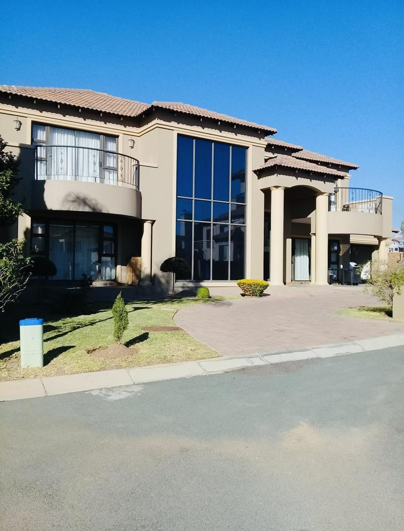 4 Bedroom Property for Sale in Blue Valley Golf Estate Gauteng