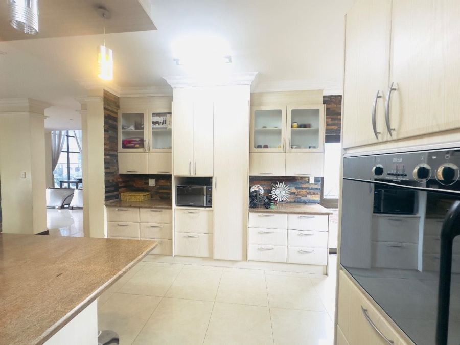 4 Bedroom Property for Sale in Blue Valley Golf Estate Gauteng