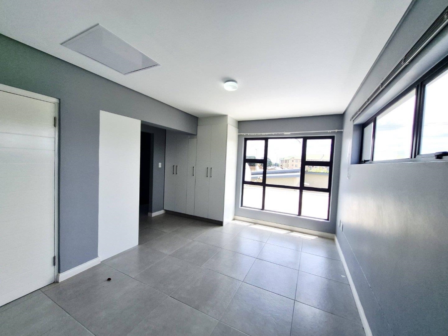 To Let 4 Bedroom Property for Rent in Terenure Gauteng