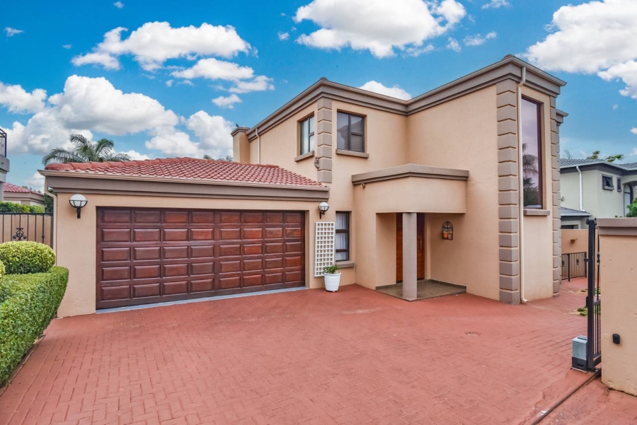 3 Bedroom Property for Sale in Willowbrook Gauteng