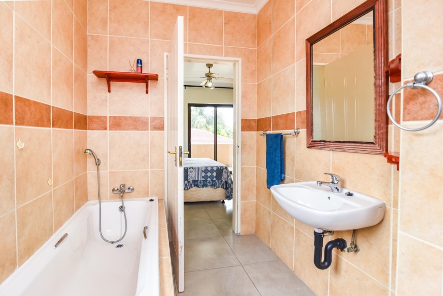 3 Bedroom Property for Sale in Willowbrook Gauteng