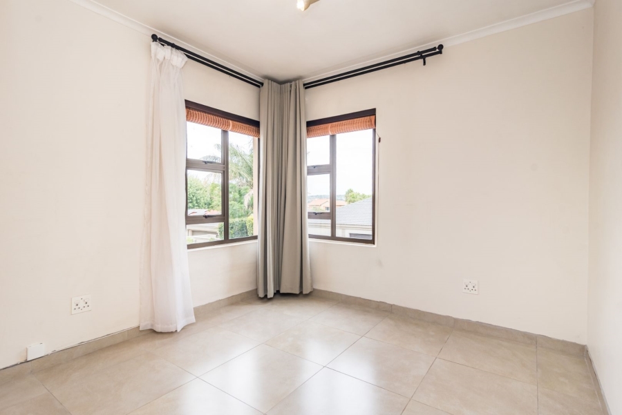 3 Bedroom Property for Sale in Willowbrook Gauteng