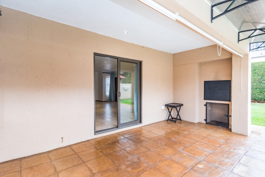 3 Bedroom Property for Sale in Willowbrook Gauteng