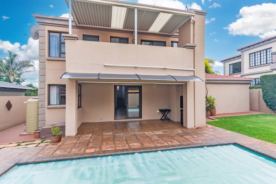 3 Bedroom Property for Sale in Willowbrook Gauteng