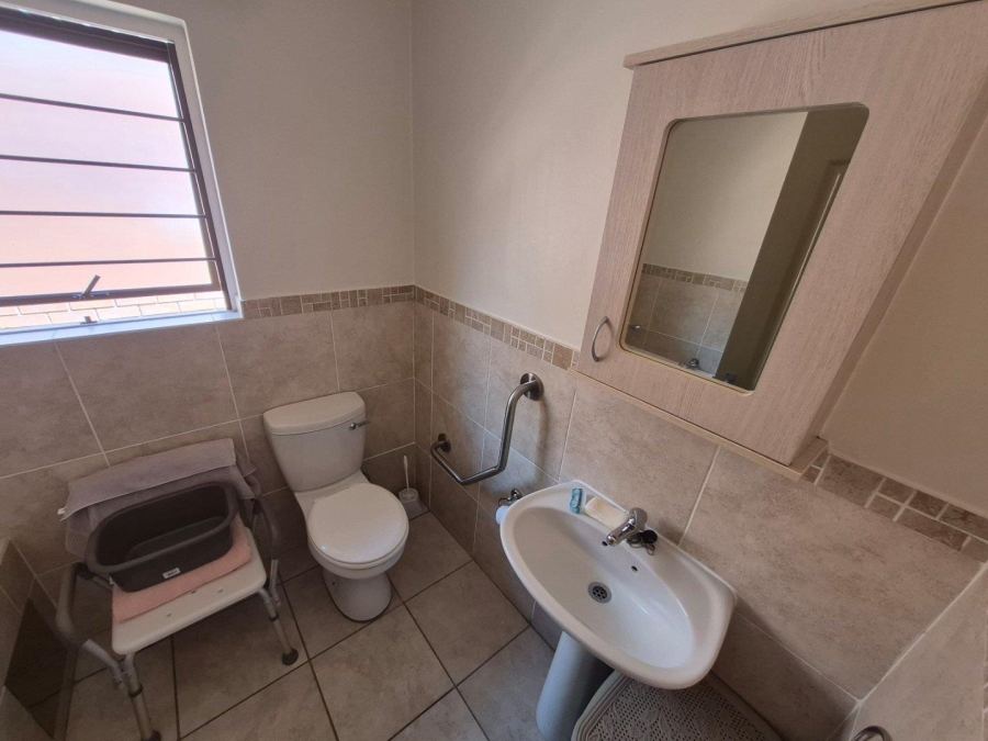 2 Bedroom Property for Sale in Equestria Gauteng