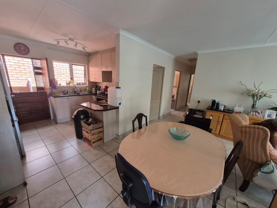 2 Bedroom Property for Sale in Equestria Gauteng