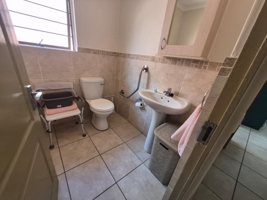 2 Bedroom Property for Sale in Equestria Gauteng