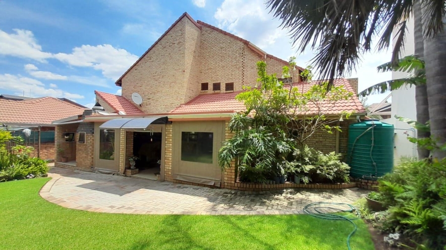 3 Bedroom Property for Sale in Blue Gill Estate Gauteng
