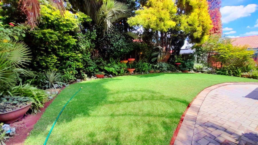 3 Bedroom Property for Sale in Blue Gill Estate Gauteng