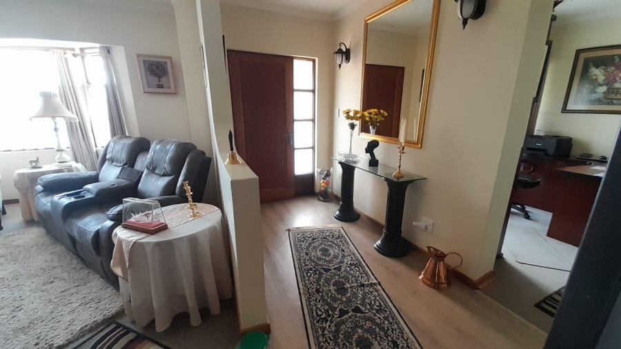 3 Bedroom Property for Sale in Blue Gill Estate Gauteng