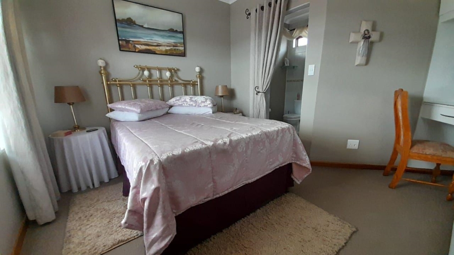 3 Bedroom Property for Sale in Blue Gill Estate Gauteng